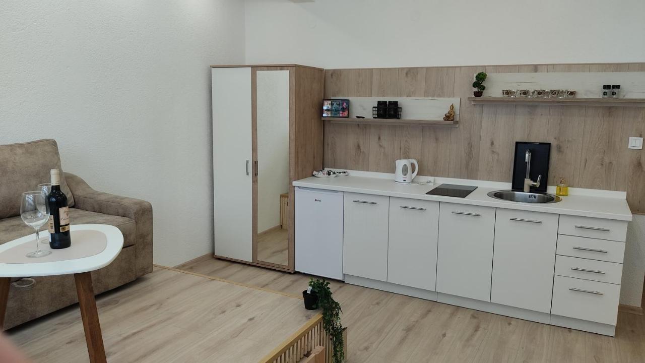 Studio Apartment - A Bit Of Joy SJJ Exteriör bild