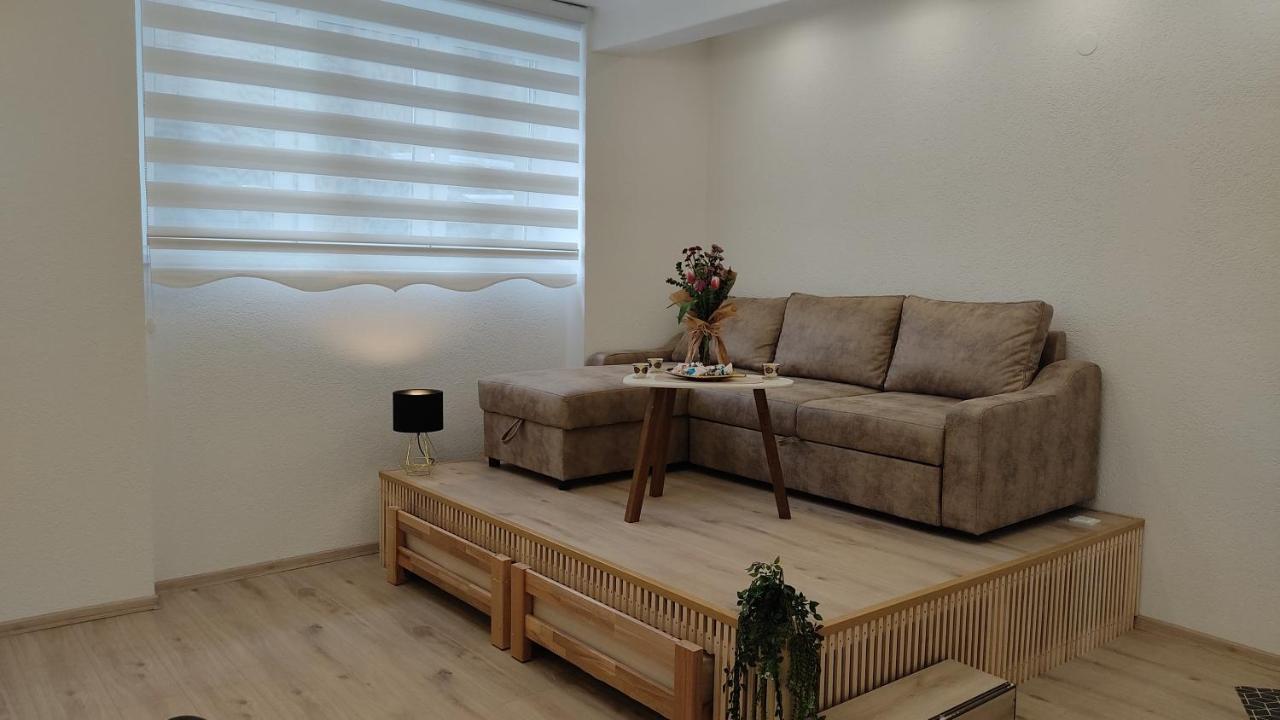Studio Apartment - A Bit Of Joy SJJ Exteriör bild