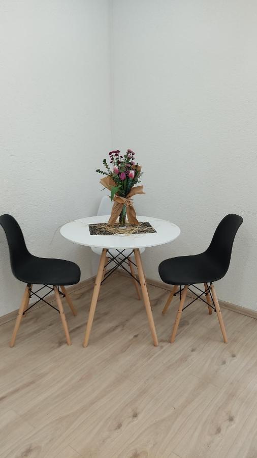 Studio Apartment - A Bit Of Joy SJJ Exteriör bild